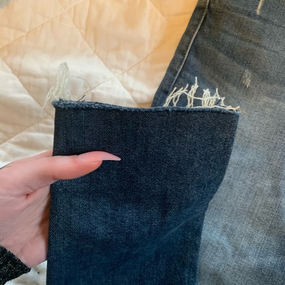 Hudson denim distressed skinny jeans. - Picture 3 of 6